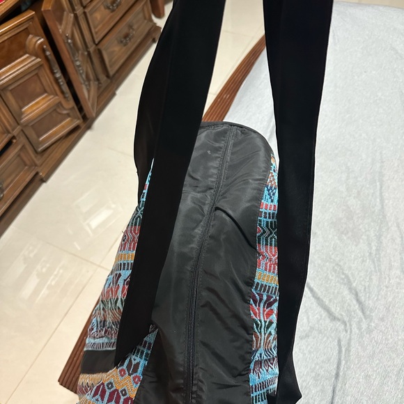 Hand Made Bag from San Pedro Guatemala - Picture 4 of 6